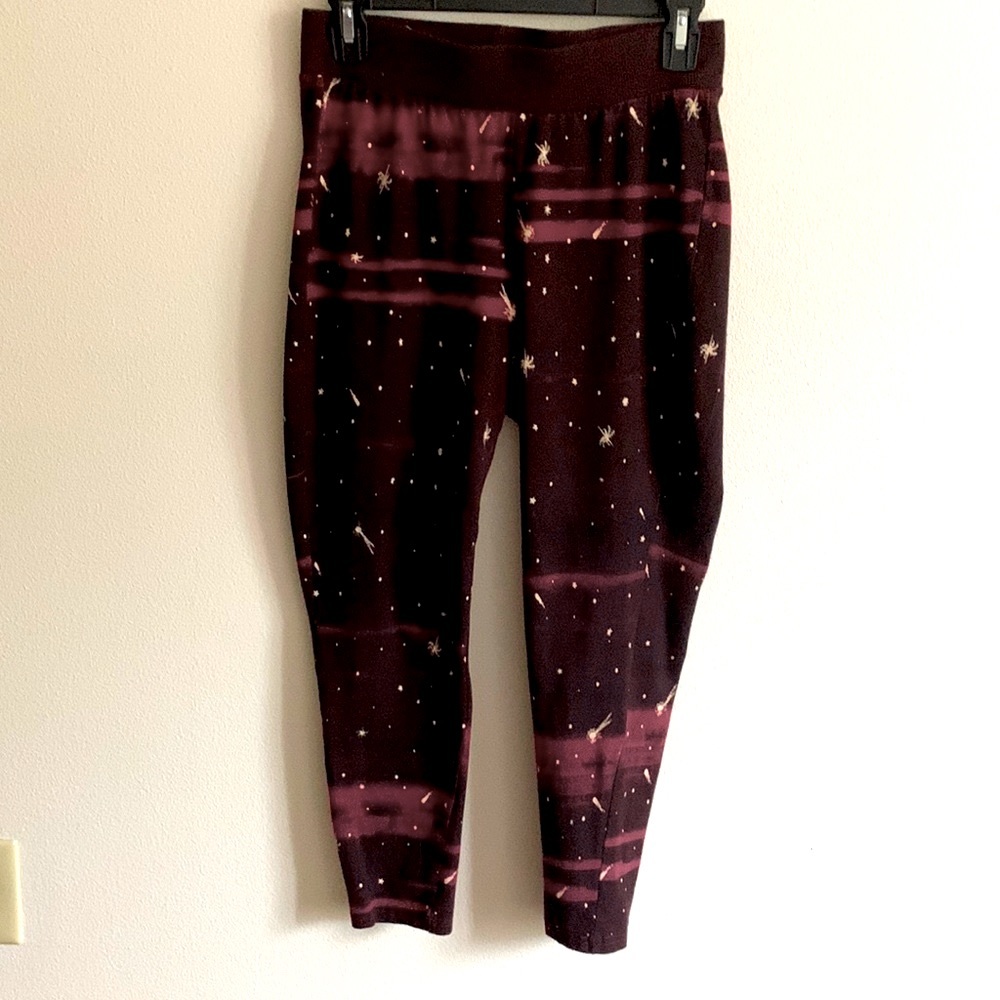 Torrid Plum/Pink Pull Up Elastic Ankle Activewear... Size 1 (Juniors)